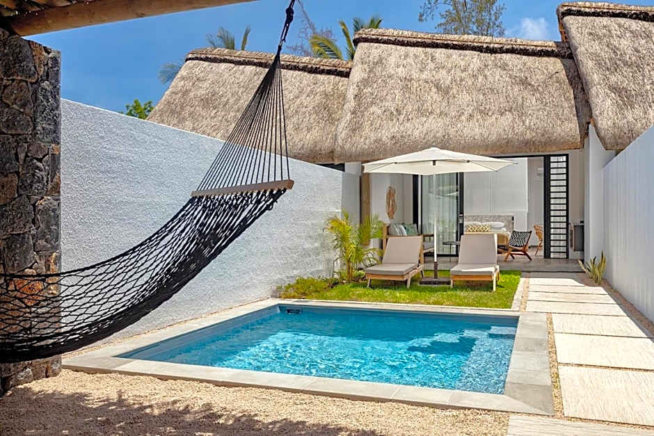 Tropical Attitude - Adults Only