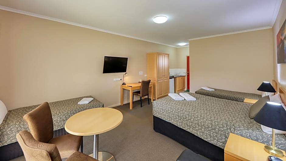 Top of the Town Motel & Apartments