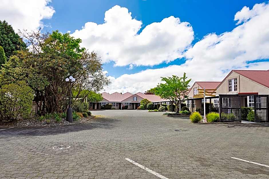 Balmoral Lodge Motel