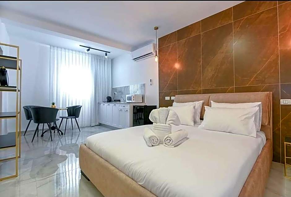 Lake Mansion Boutique Apartments