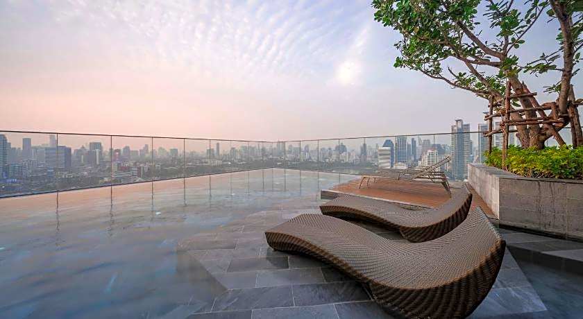 Wyndham Bangkok Queen Convention Centre - SHA Extra Plus