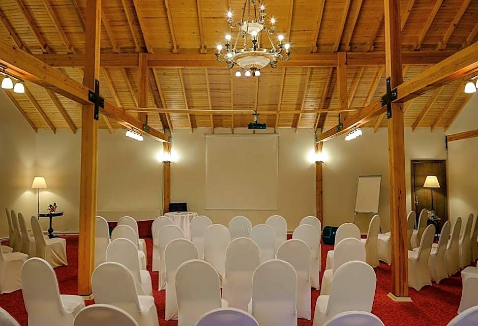 Istanbul Airport Durusu Club Hotel