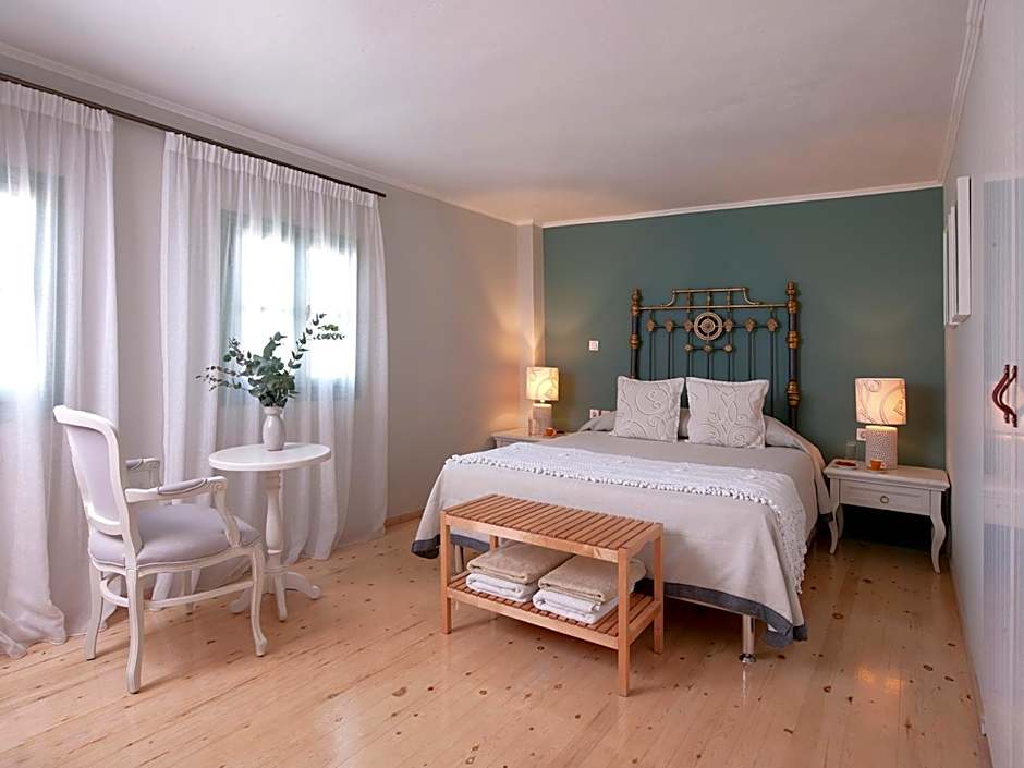 Mythos Suites Boutique Hotel