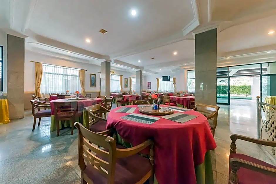 Hotel Ayong Linggarjati Kuningan Mitra RedDoorz