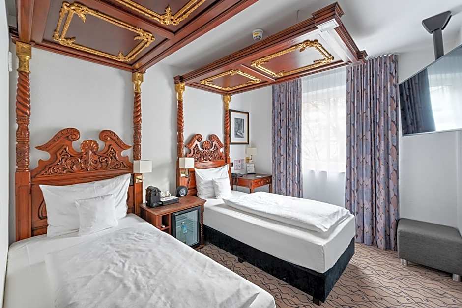 King's Hotel Center Superior