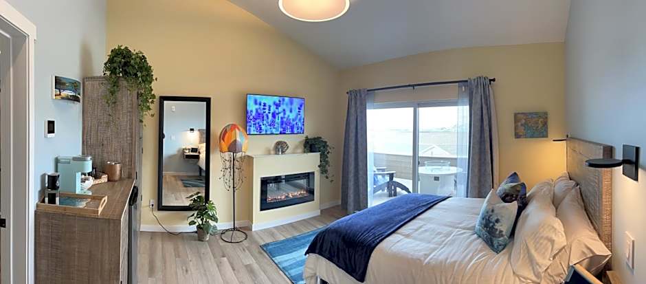 Photo 1 of 12 of Superior 1 Queen Bed