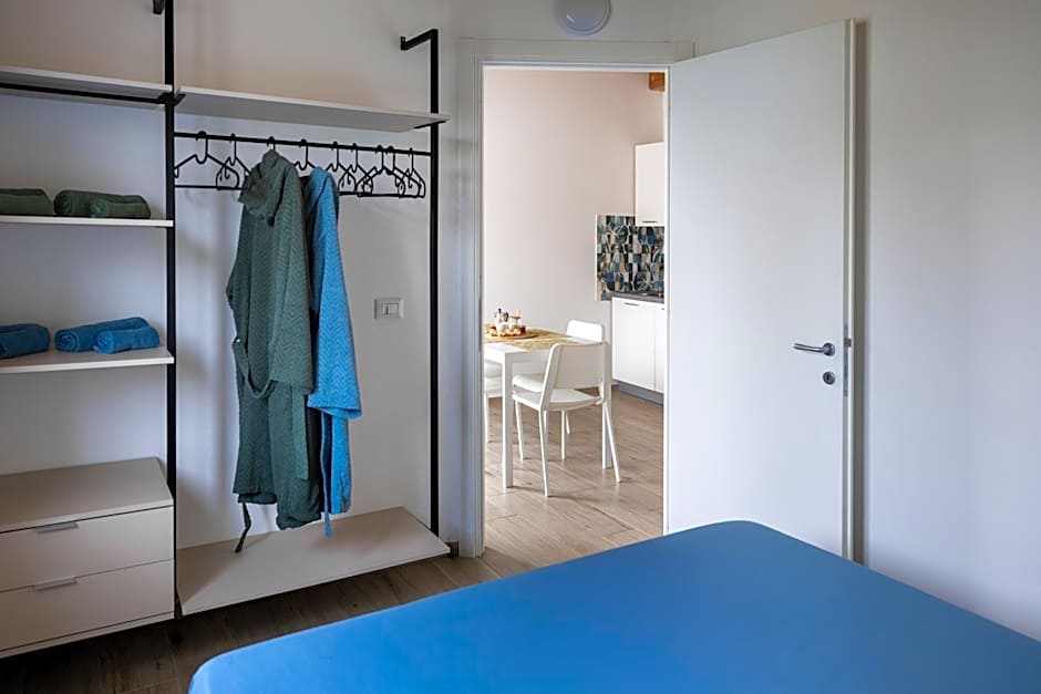 Villaggio Camping Poseidon - Bungalows & Rooms with Sea View in Nature