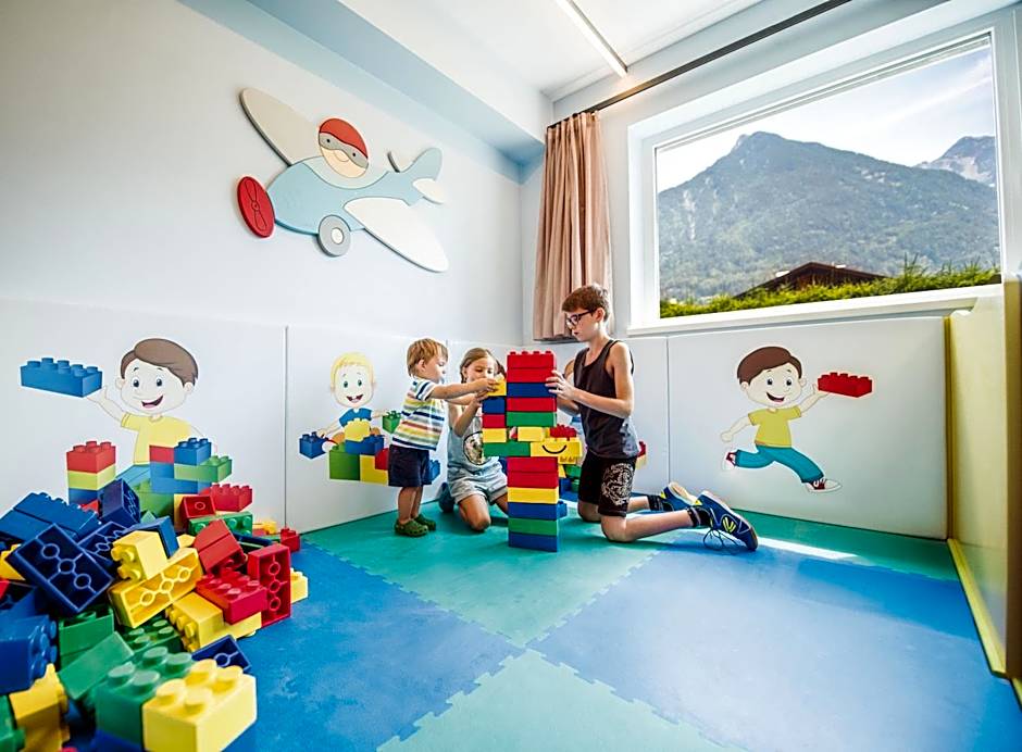 Vitaurina Royal Hotel