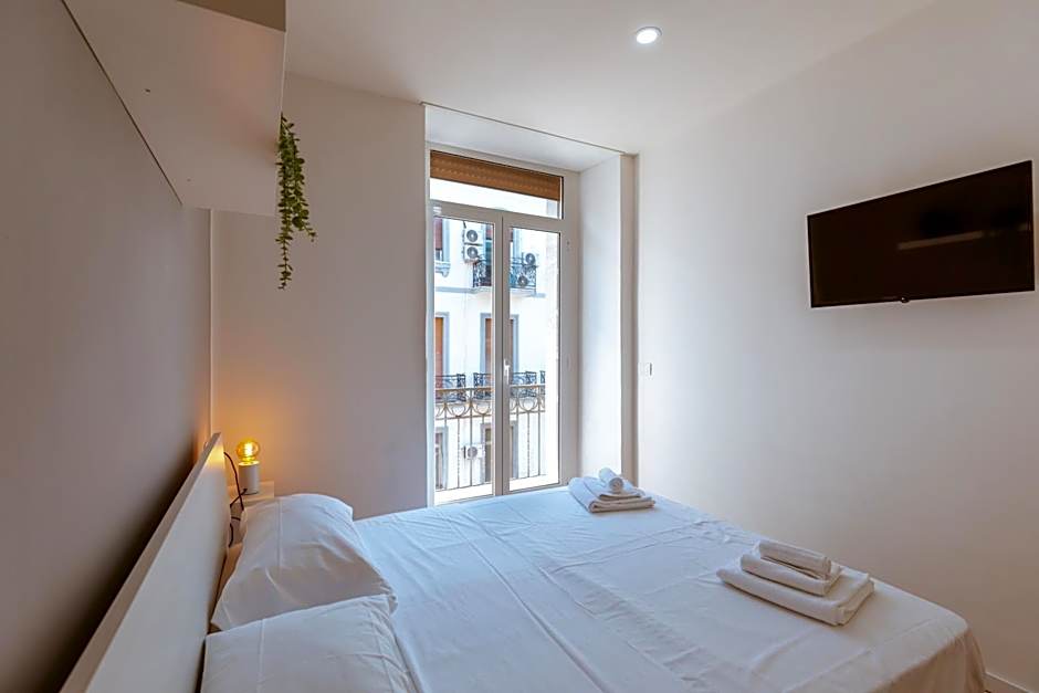Central House - Apartments in Naples