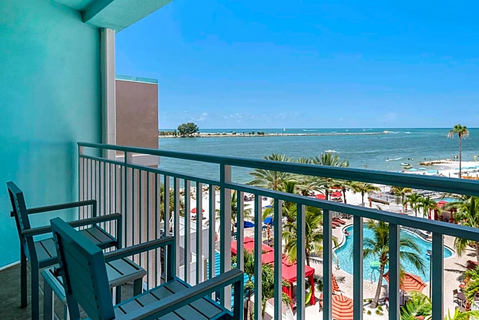 Winter the Dolphin's Beach Club, Ascend Hotel Collection