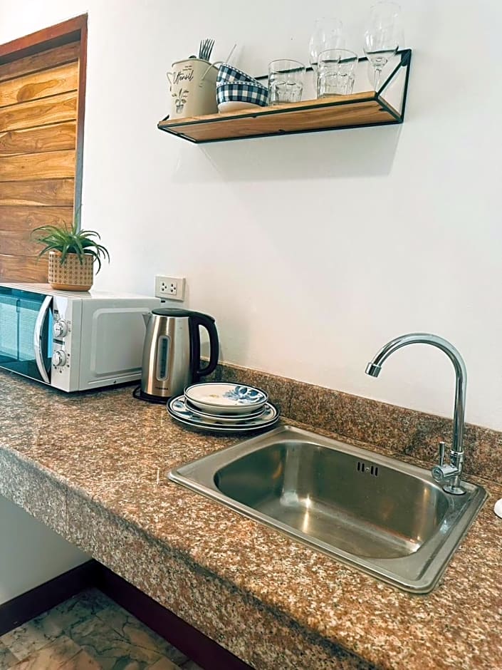 Ocean Pie Phuket - Adult Only