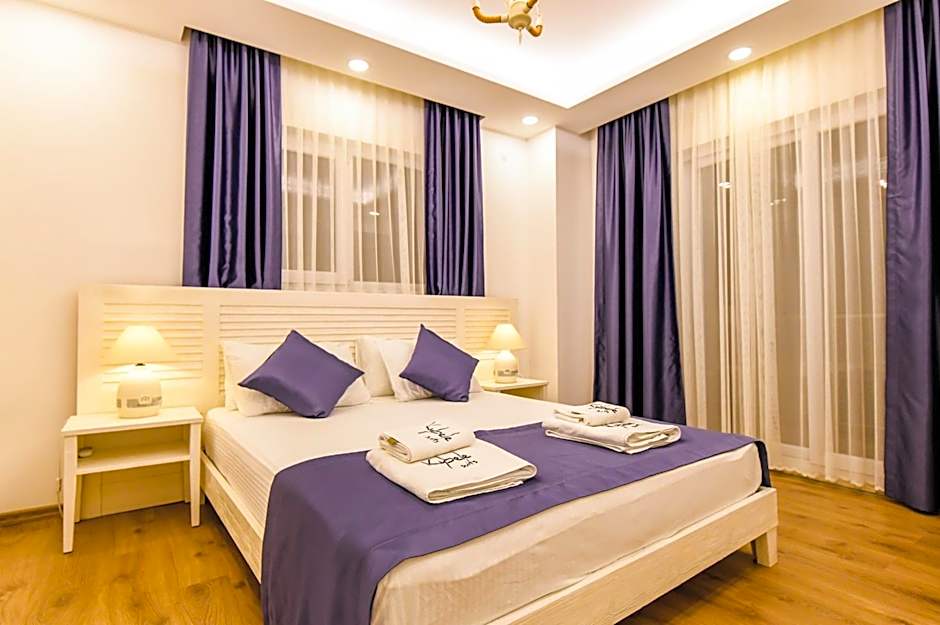 Kybele Suites