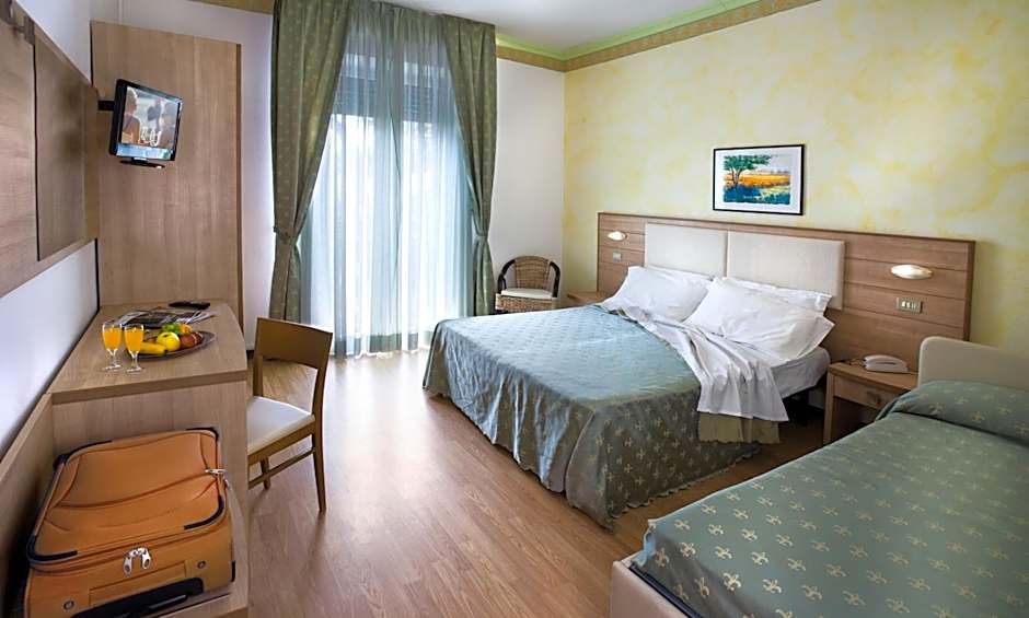 Hotel Boccaccio-free parking-
