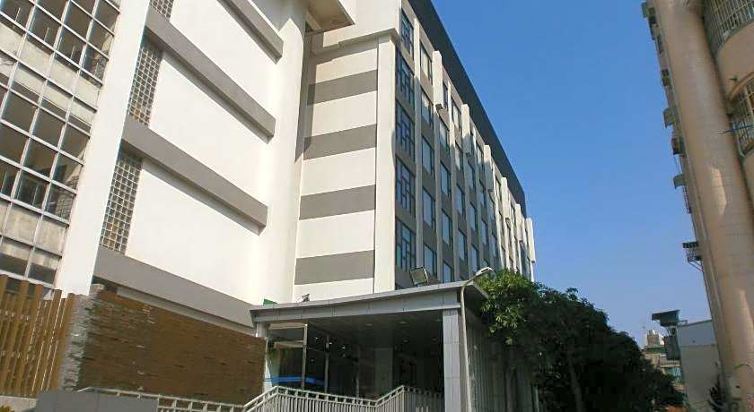 Kaohsiung International Plaza Hotel