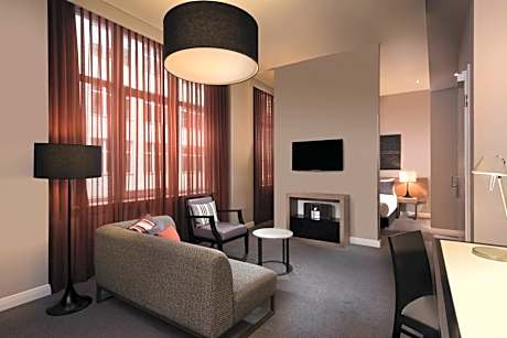 Premier One-Bedroom Apartment with Balcony