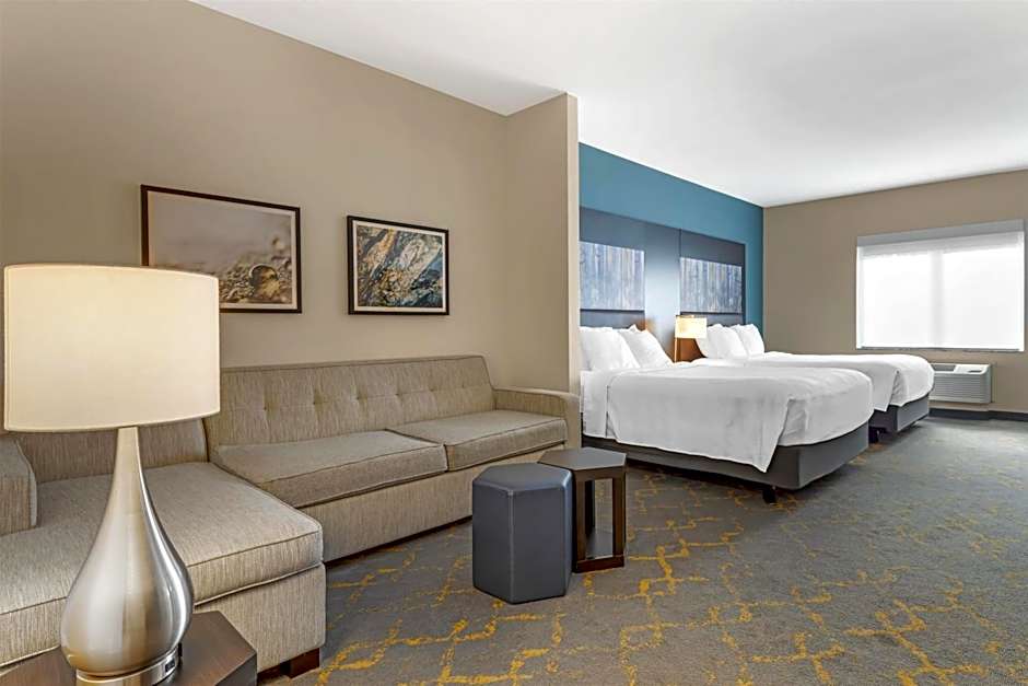 Best Western Plus Isanti