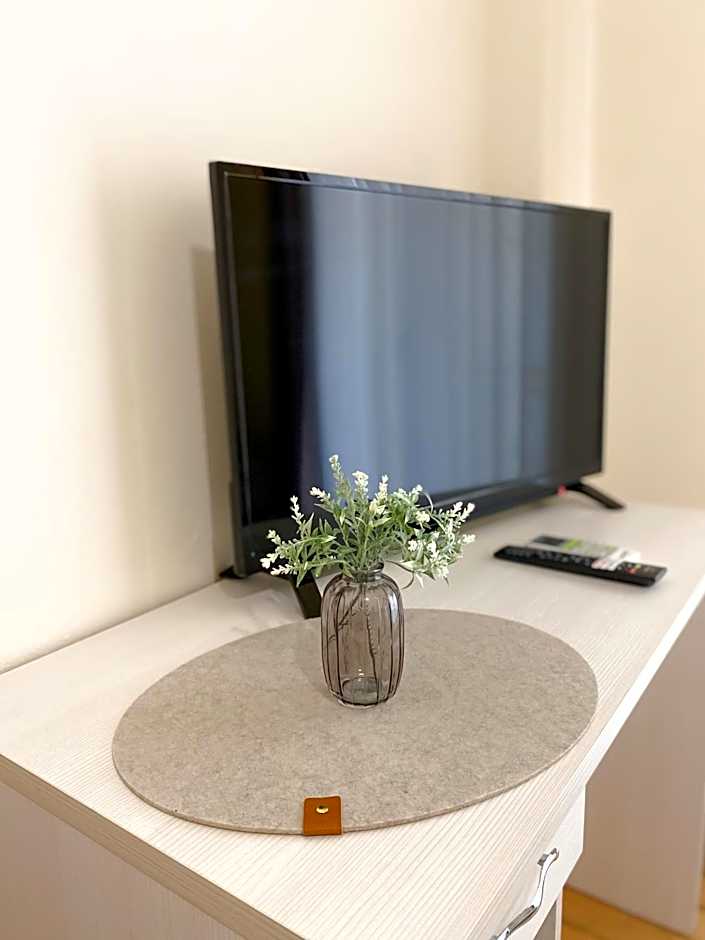 Faros Axd Downtown Hostel