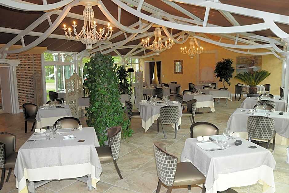 Logis Domaine De Valaudran