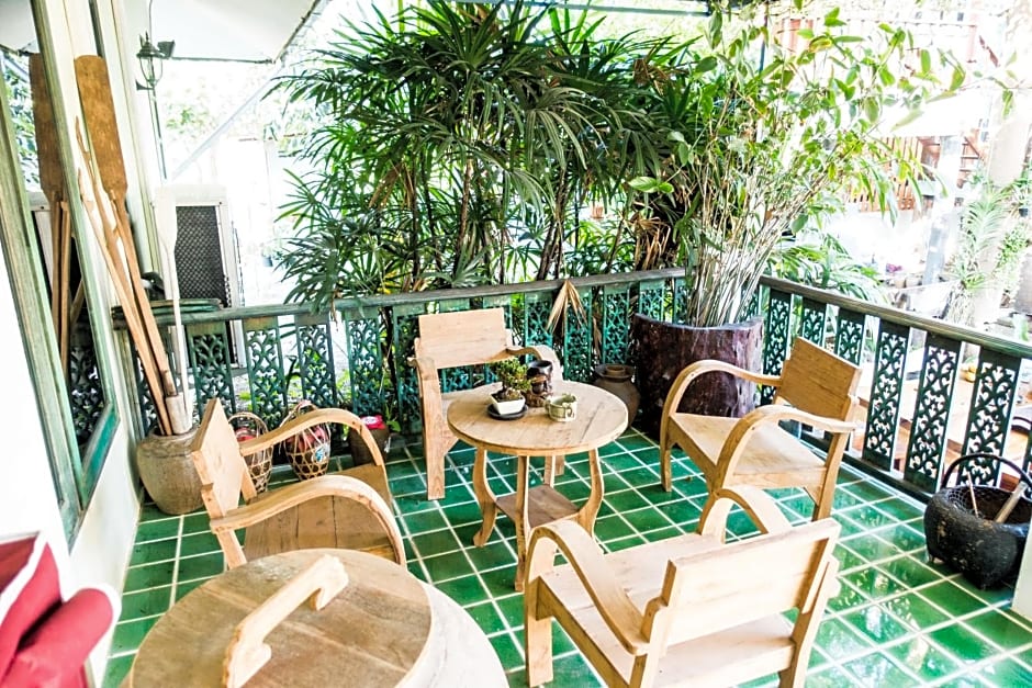 Plus Hostel Ayutthaya