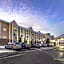 Best Western Plus Woodstock Inn & Suites