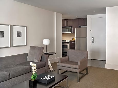 One Bedroom Deluxe Suite
