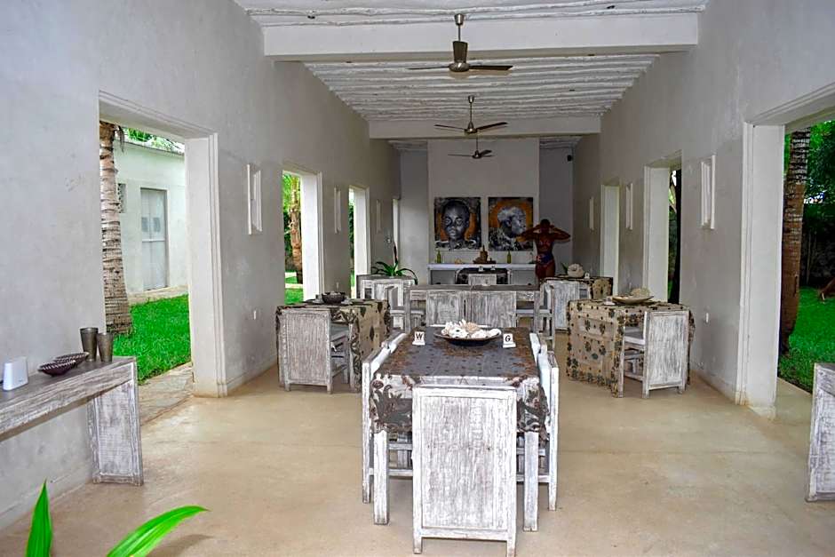 The Villa Luxury Suites Hotel