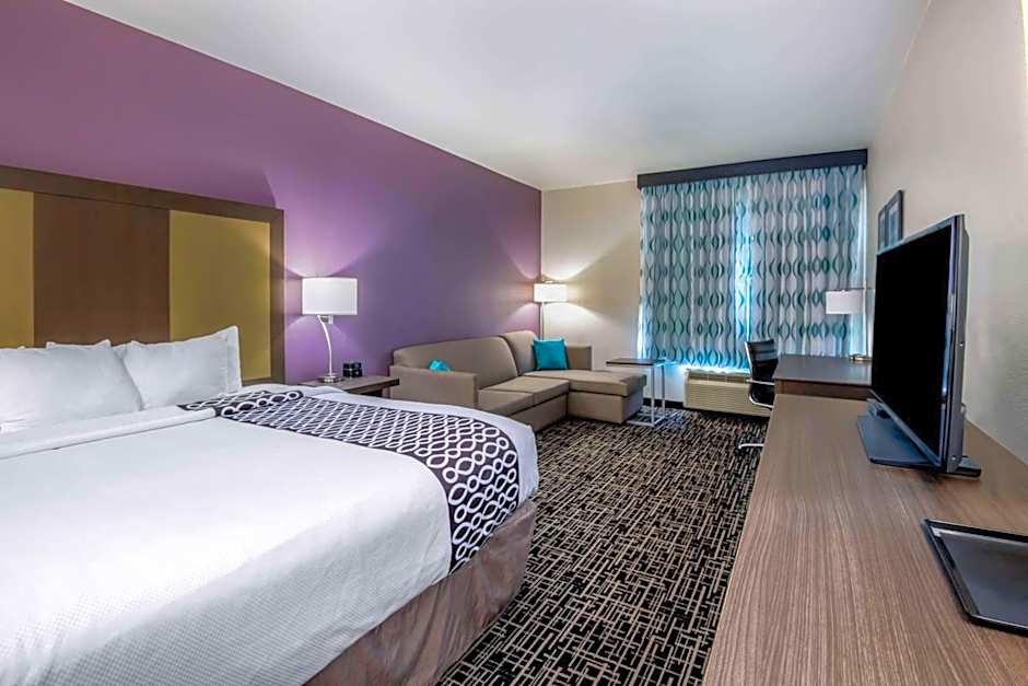 La Quinta Inn & Suites by Wyndham Pampa