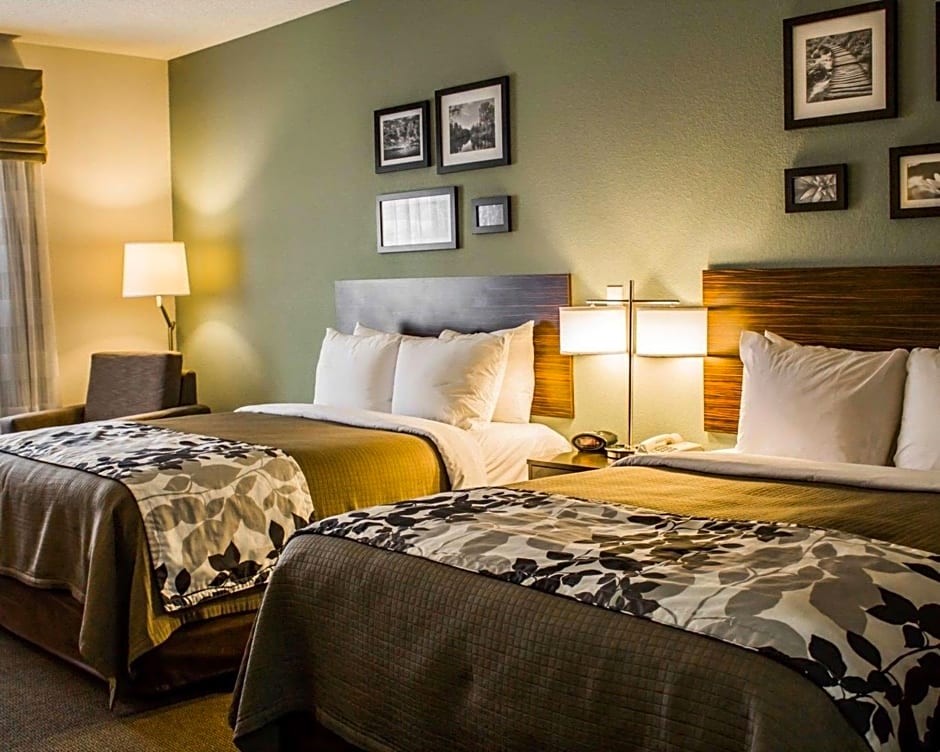 Sleep Inn & Suites Harrisburg -Eisenhower Boulevard