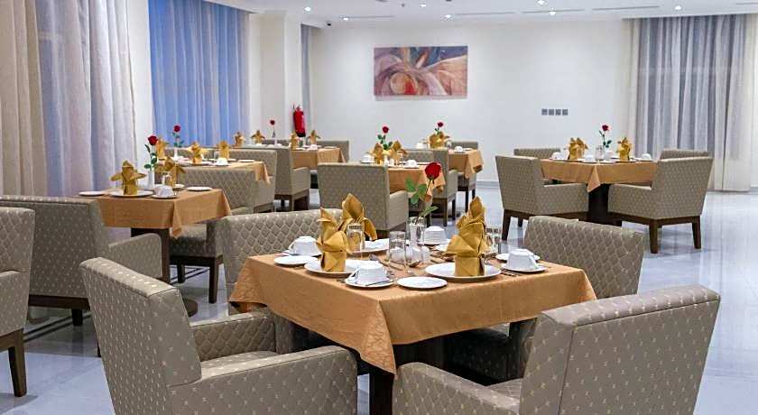 The Gate Hotel and Apartments