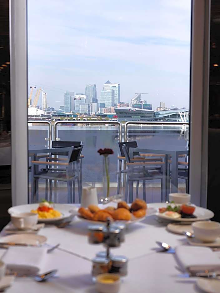 Sunborn London Yacht Hotel