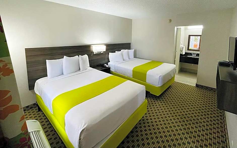 Days Inn by Wyndham Irving Grapevine DFW Airport North