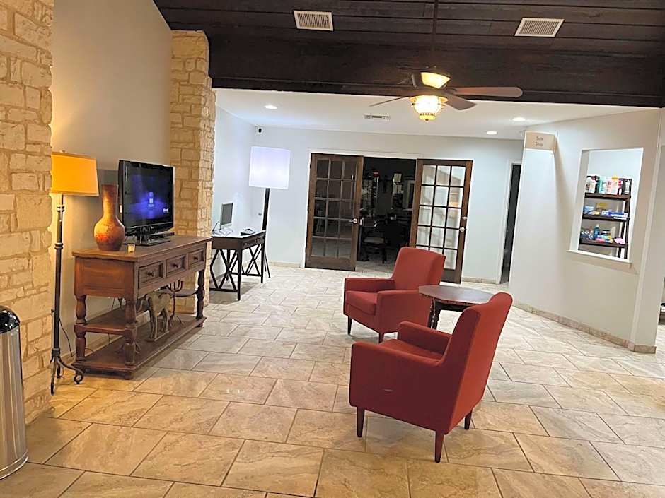 Motel 6 Junction, TX Llano River