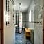 Duquesa Bed & Breakfast