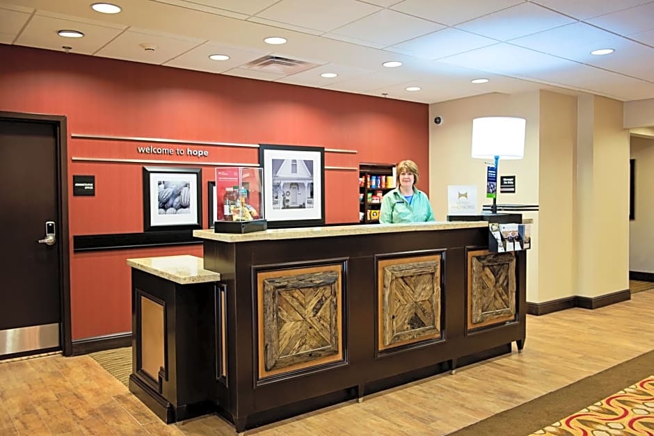 Hampton Inn and Suites Hope