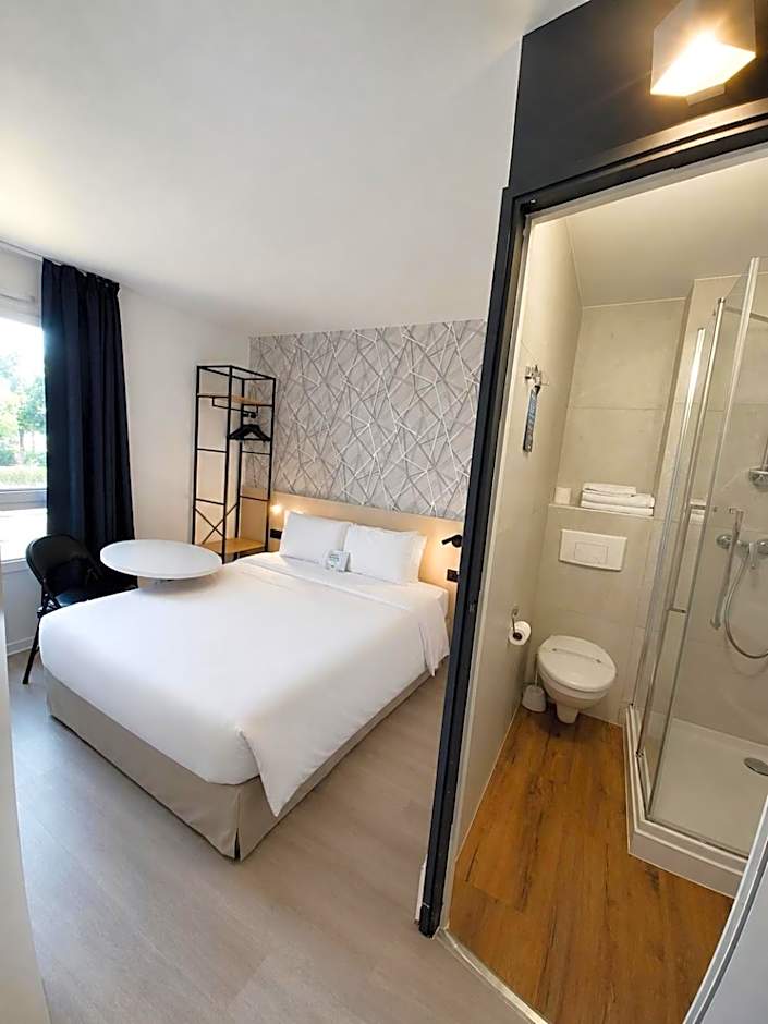 Kyriad Hotel La Fleche