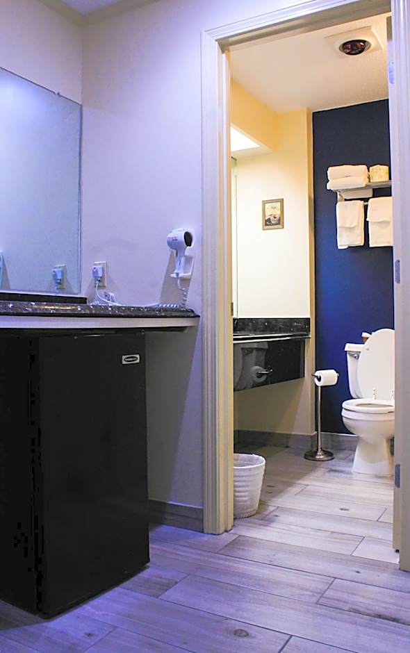 The Lodge at Jackson Village