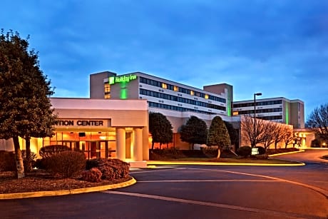 Holiday Inn Johnson City, an IHG Hotel
