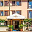Hotel Yacht Club