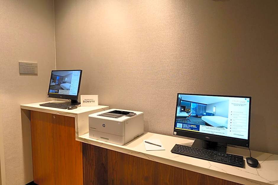 Courtyard by Marriott Charlotte Waverly