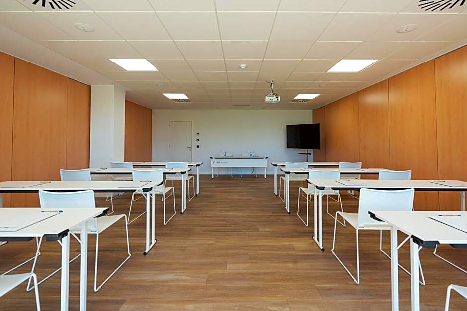 THB Los Molinos Adults Only