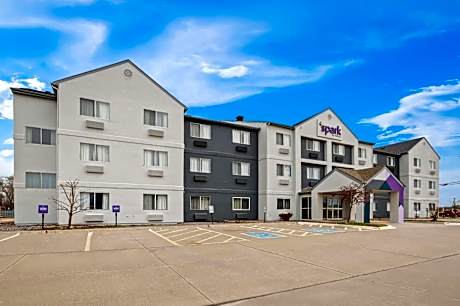 Spark by Hilton Moline Quad Cities