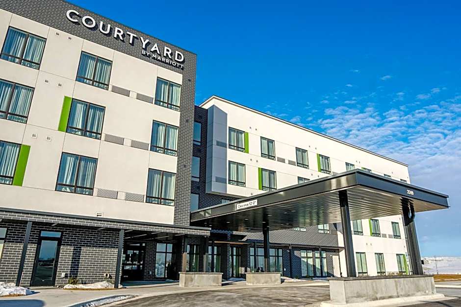 Courtyard by Marriott Fargo