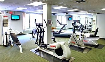 Best Western Plus Carlton Plaza Hotel