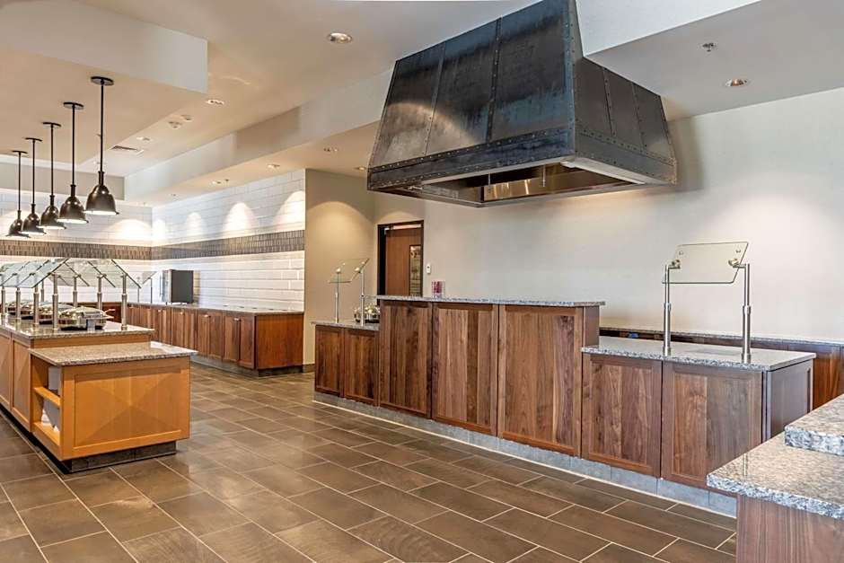 Drury Plaza Hotel Dallas Arlington