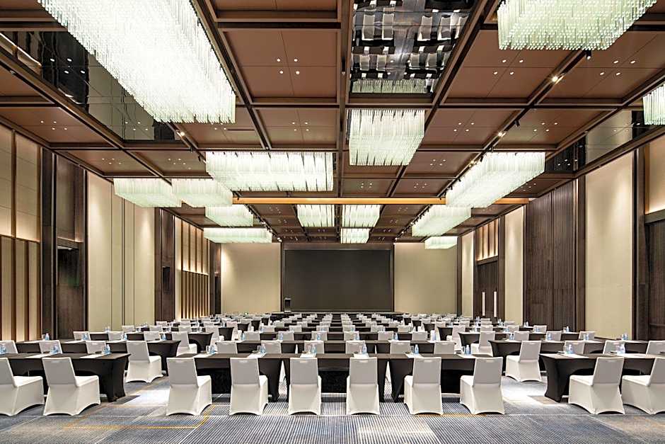 Crowne Plaza Jiangmen Binjiang By IHG