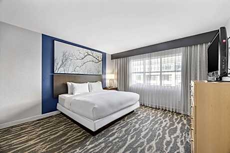 1 King Bed Junior Suite Non Smoking Comp Hi Speed-sweet Dreams Experience Bed Refrig - Microwave - 4