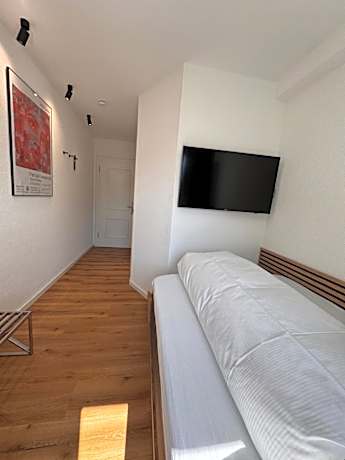 Economy Single Room