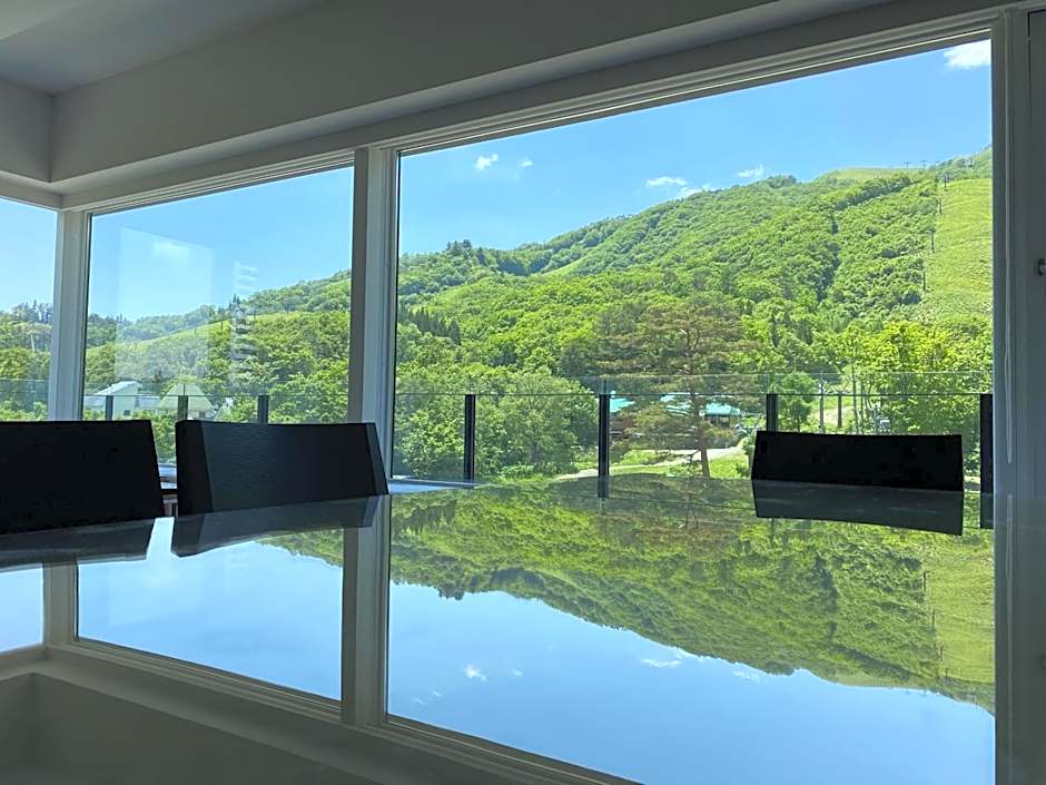 Mountain Side Hakuba