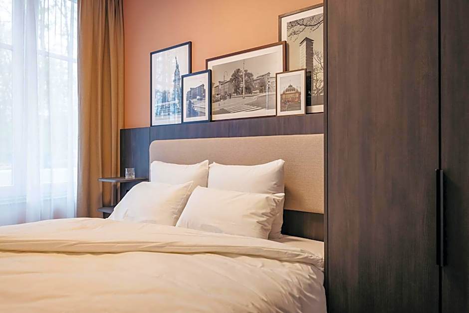 YAYS The Hague Willemspark by Numa