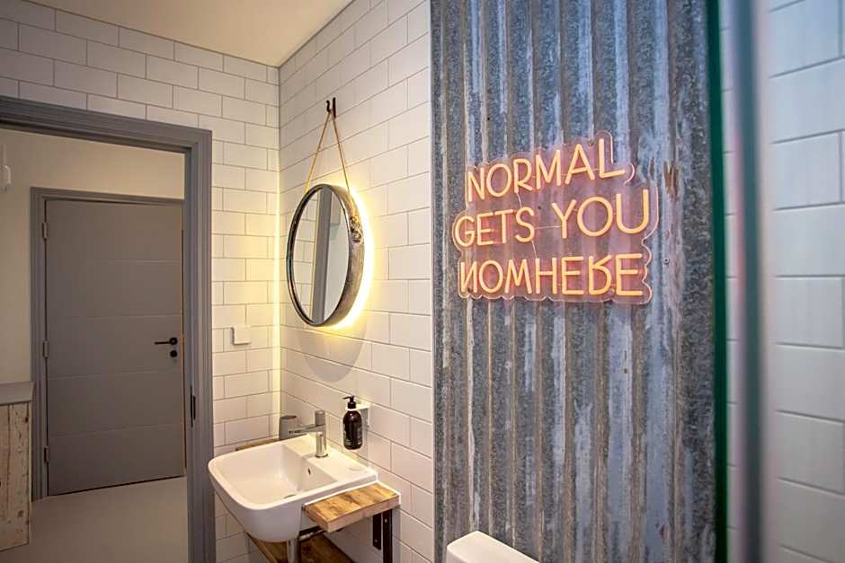 Higgihaus Aparthotel, Clare Street